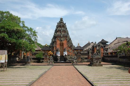 Batuan Temple